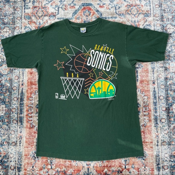 Other - Vintage Seattle Sonics T